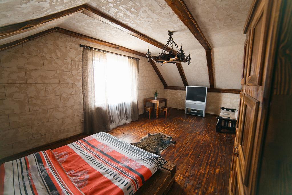 Usadba Slavnaya Hotel Mukhavets Exterior photo